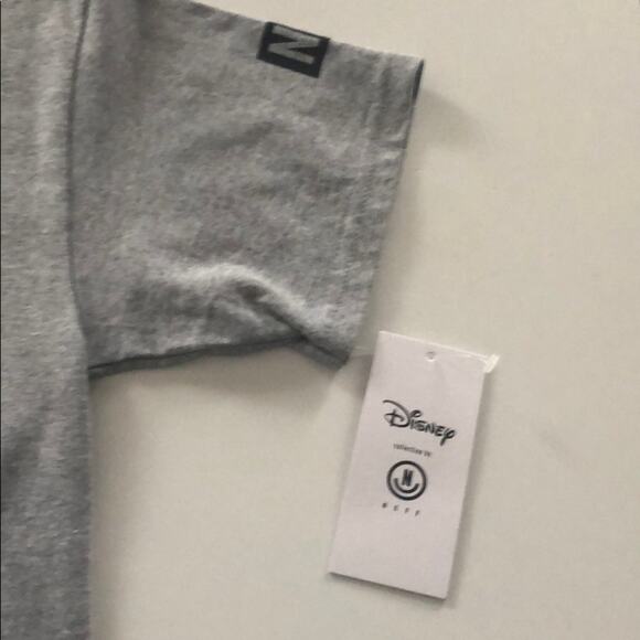 Small Disney Mickey Mouse T-shirt by Neff nwt - Picture 2 of 4